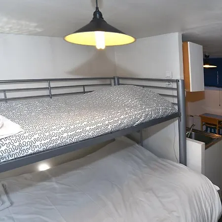 Guest house In Studio - Mini Studio Peniche Au Coeur De Lyon, Insolite Et Calme